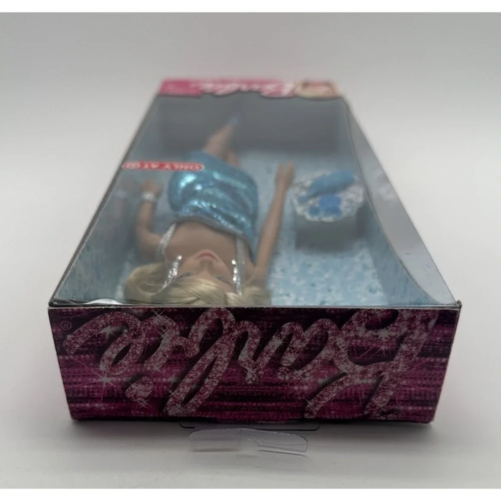 2012 MATTEL BARBIE TARGET EXCLUSIVE BLUE SPARKLE DRESS DOLL BBW66 NEW